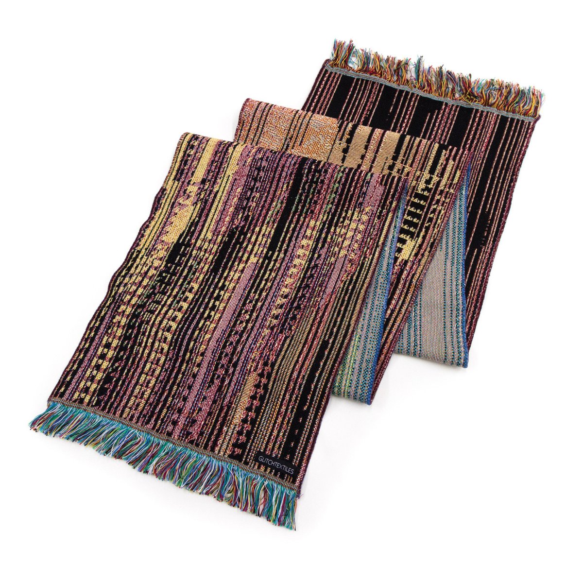 GlitchTextiles's tweet photo. RendError Scarves
1. Sunburst Scarf - Front
2. Midnight Scarf - Front
https://t.co/0j31lq0BgM
#scarf #renderingerror #3d #midnight #zFighting #glitchtextiles #textiles #textiledesign #textileart #woven https://t.co/KIwkqXGUiz