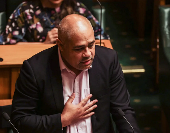Opposition promises to repeal NZ marine and coastal rights law change #asiapacificreport #rnzpacific #NZPolitics #tetiriti
asiapacificreport.nz/2025/10/22/opp…