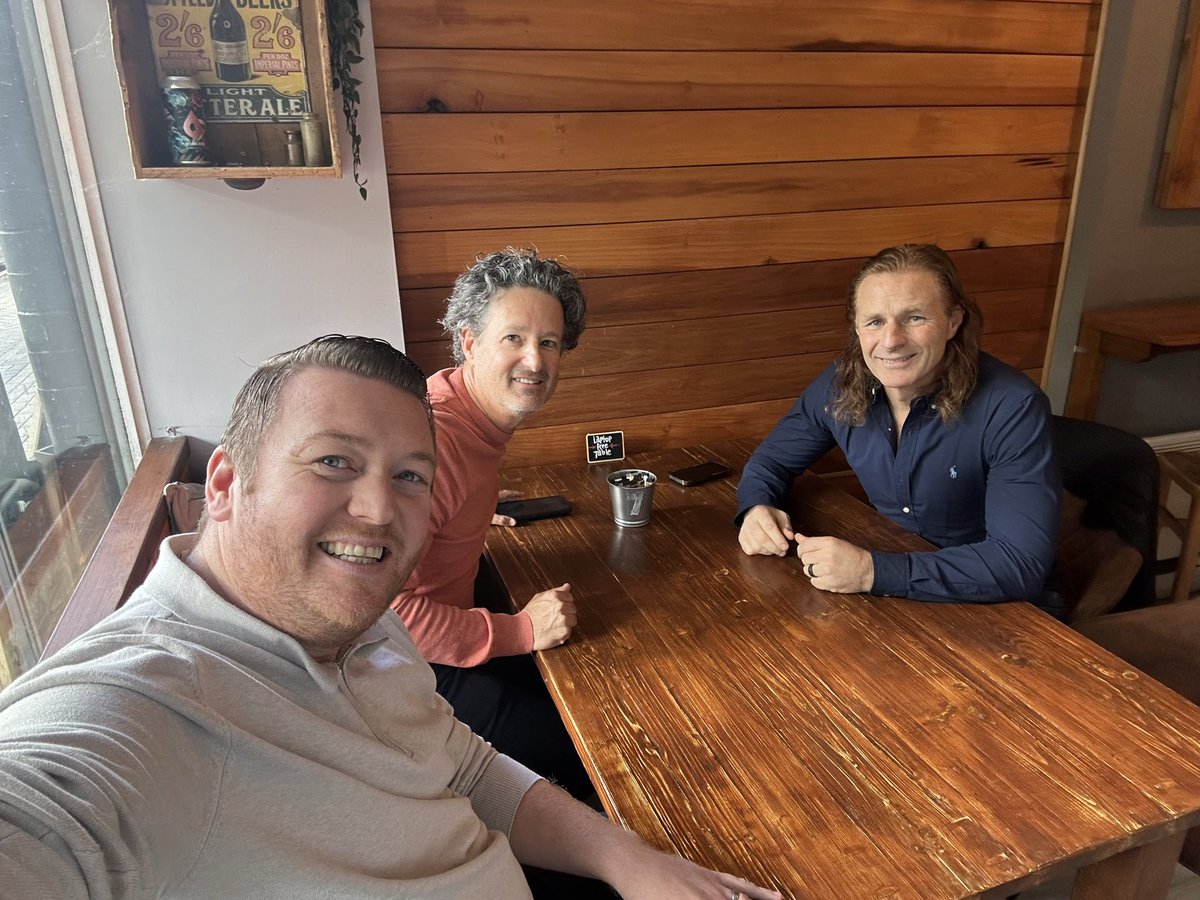 Guy at work keeps calling in sick, so went to make sure he wasn’t faking it. Turns out it’s legit, but he’s on the mend and will be back with us soon 💪

<a href="/TheGillsFC/">Gillingham FC</a>