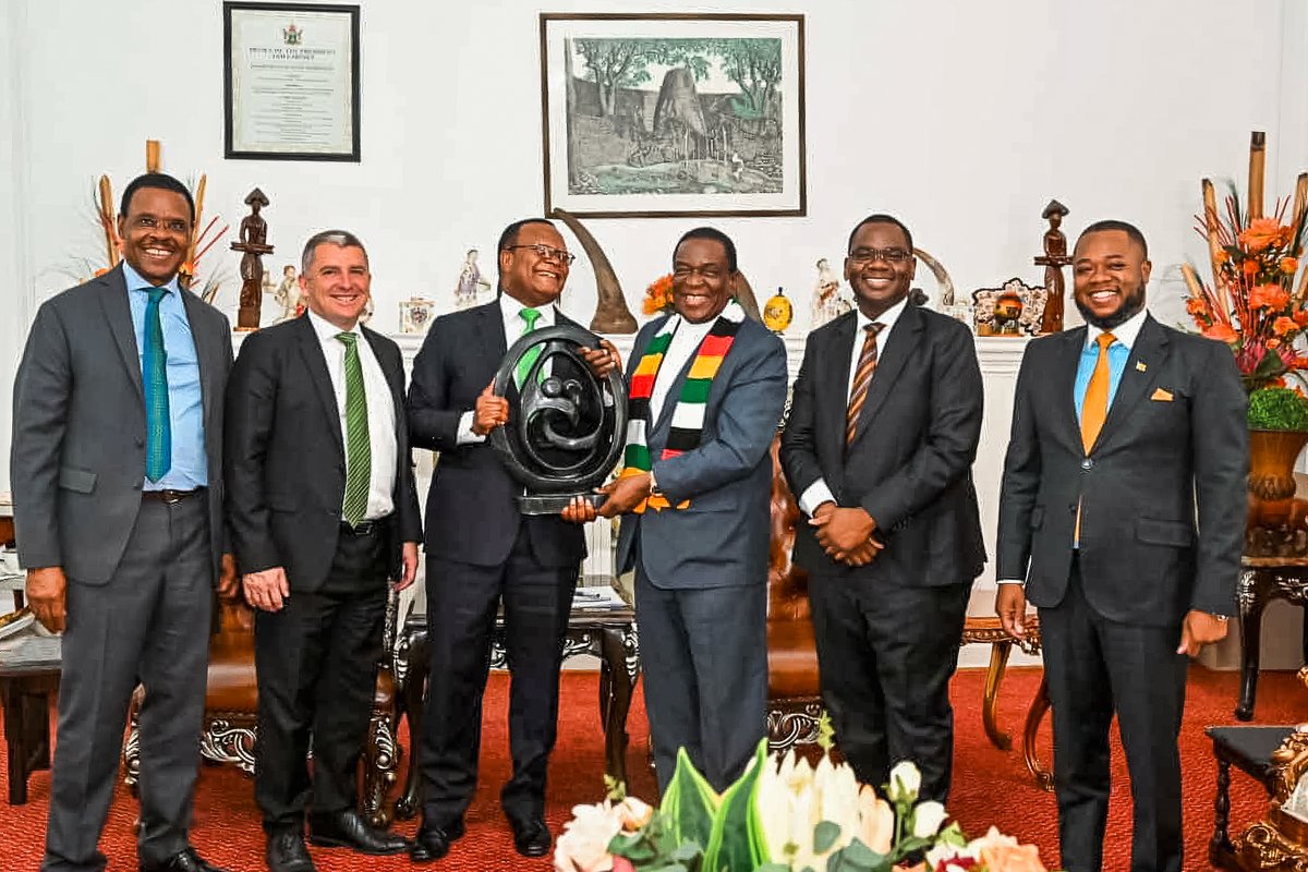 President of Zimbabwe tweet media