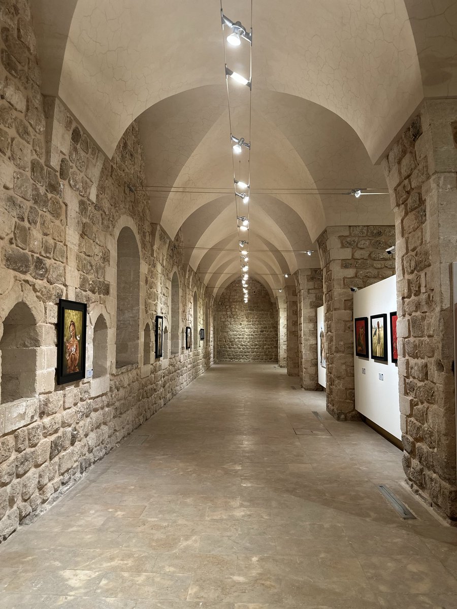 Kültür festivalinden çıkartmalar.