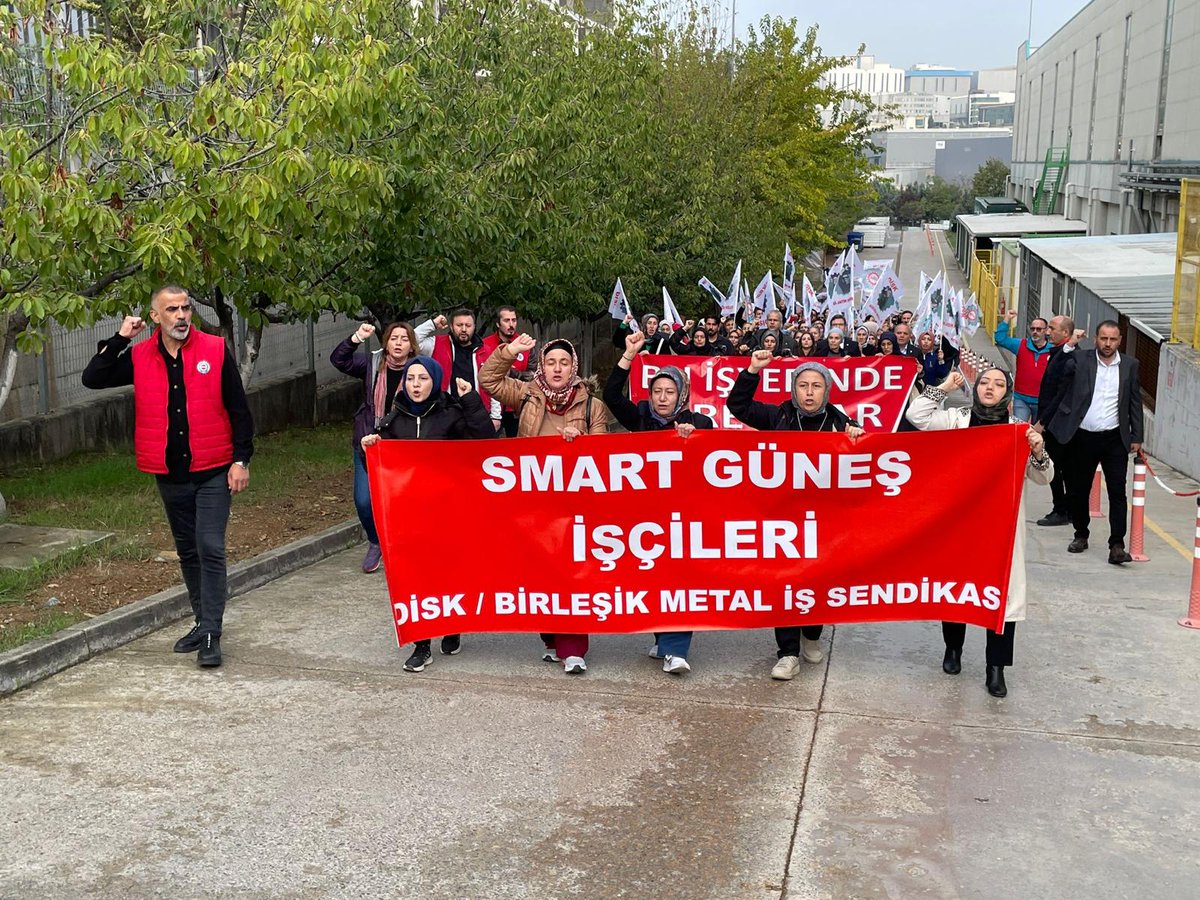 Smart Solar işçileri grevde: Patron yalnızca 3 bin lira zam teklif etmişti

sendika.org/2025/10/smart-…