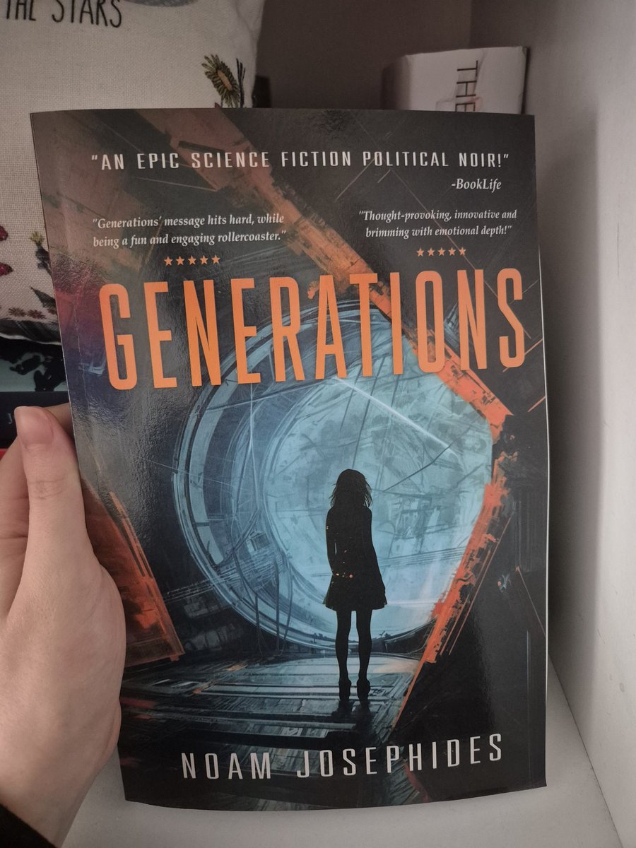 BookreviewsKb's tweet photo. Heyhey #BookNerds its #WWWWednesday 📚
Last read: #TheSovereign by #CLClark
Current Read: #Generations by #NoamJosephides and #Homintern by #GregoryWoods
Next Read: #TheLastSoulAmongWolves by #MelissaCaruso
What are you all currently reading?
#bookx #booktwt #bookblog #books https://t.co/9Hw2xyMVws