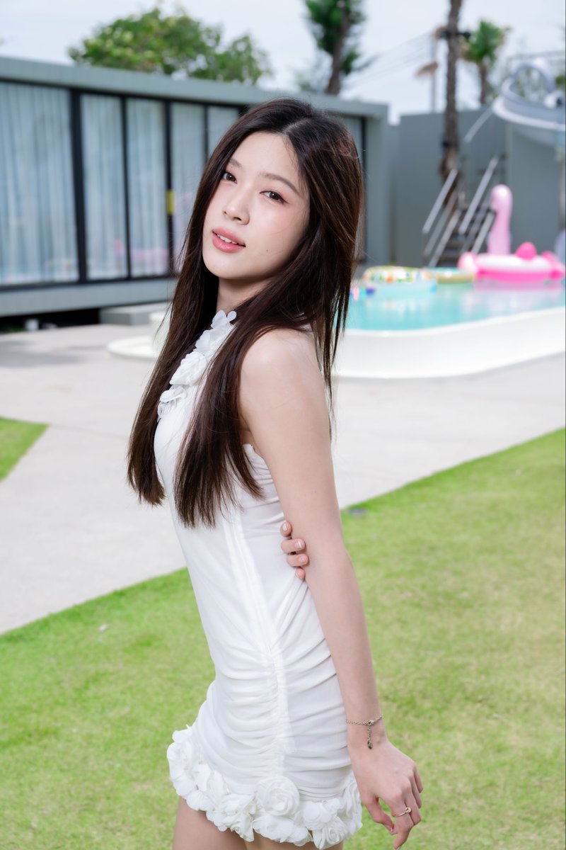 MoreThanIdol_TH's tweet photo. [📷] MORE THAN IDOL 

TG04 MINMINT —PHOTOSET

ร่วมโหวตให้ ‘มินมิ้น’ ในรอบ Final Round เพื่อเป็นผู้ชนะ <TG GIRL> ผ่านระบบ TG MEMBER ตั้งแต่วันนี้ - 31 ตุลาคม 2568

#MORETHANIDOL #TG #ZENSEMORE https://t.co/Q0Iv5EKsSF