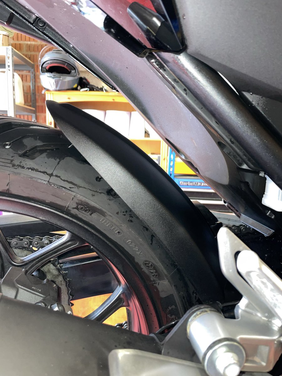 On the plus side today the hugger turned up sooner than expected.