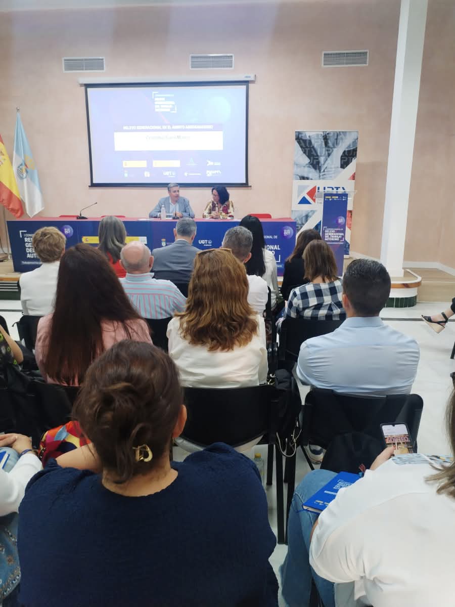 Cristóbal Cano, Secretario General de <a href="/UPA_Federal/">UPA</a> interviene en el Congreso Nacional del Trabajo Autónomo con su ponencia "El Relevo Generacional en el ámbito Agroganadero"
<a href="/EDUARDOABADSABA/">Presidente UPTA España</a>