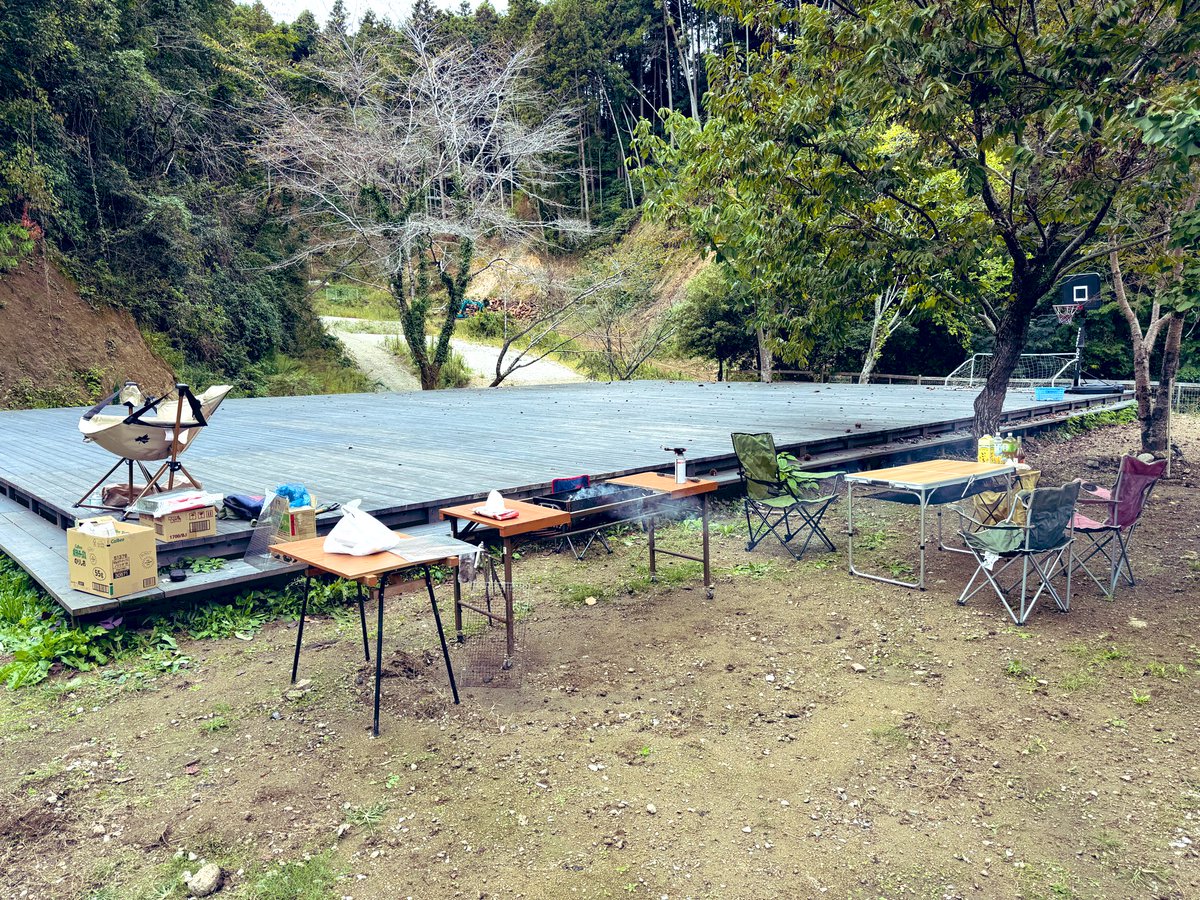 この二日間、山に籠りマイナスイオンで整ってきました。
もう少し行く頻度増やしてもいいかな？

楽曲案もできたので、このまま突っ走っていきます！！