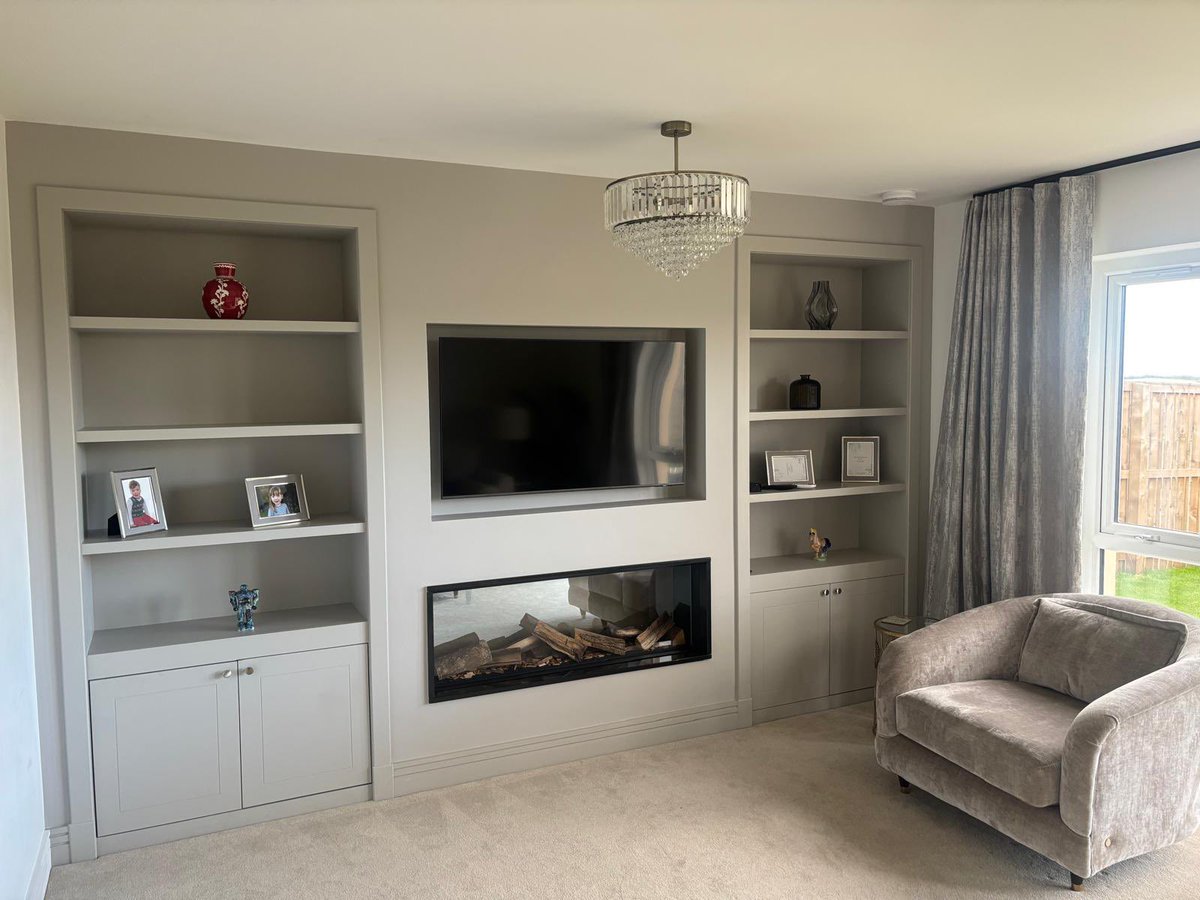 Evonicfires's tweet image. 🔥 Stunning installs from @athenafireplac1 🔥

✨ White Marble Wall – E-lectra 1800 Black Edition, bringing elegance and modern flair.
🌿 Wooden Wall – E-lectra 1500 Black Edition, perfectly blending warmth and style.
🏡 Cabinetry – Volante 1250 for a sleek, seamless finish.