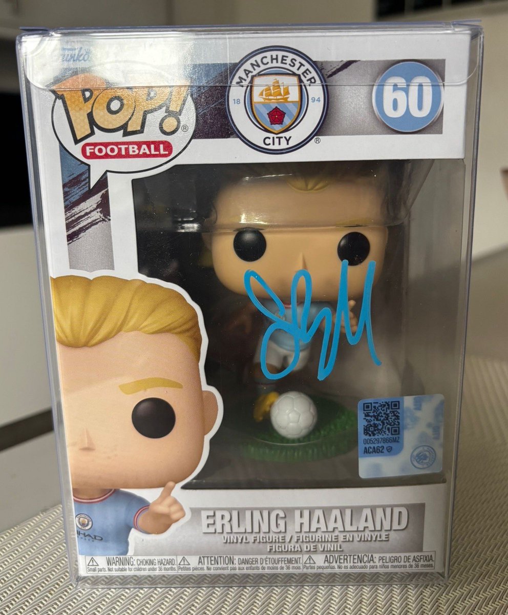 Funkopopenthus3's tweet image. ERLING HAALAND Hand Signed OFFICIAL Funko Pop #60 Manchester City SWAU Certified
Ends Wed 22nd Oct @ 8:30pm
ebay.co.uk/itm/1469017850…
#ad #funko #funkopop