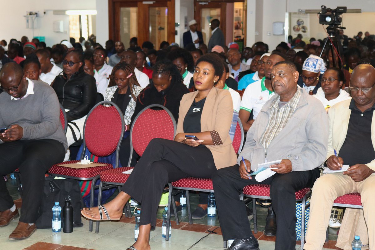 'Corruption destroys the fabric of the society. It makes the society poorer, undermines all the features of integral human development' - Mr. Rolex Mwamba, Head of Programs, IRCK #BreakingtheChainsofCorruption <a href="/LcmcResilience/">LOYOLA CENTRE FOR MEDIA AND COMMUNICATIONS(LCMC)</a> <a href="/CJPDKENYA/">KCCB - Catholic Justice & Peace Department</a> <a href="/Waumini_News/">RADIO WAUMINI NEWS </a> <a href="/CGW_Kenya/">County Governance Wt</a> <a href="/ronyiego87/">mwamba onyiego</a>