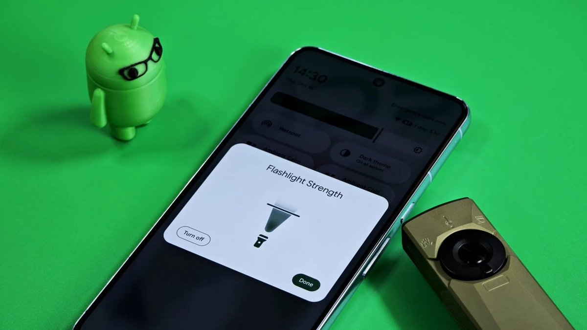 Android’s new flashlight brightness slider now has a clever design like a real flashlight

The new 2510 Android Canary release brings a brand new UI for the flashlight brightness controls in Quick Settings.

#Android16