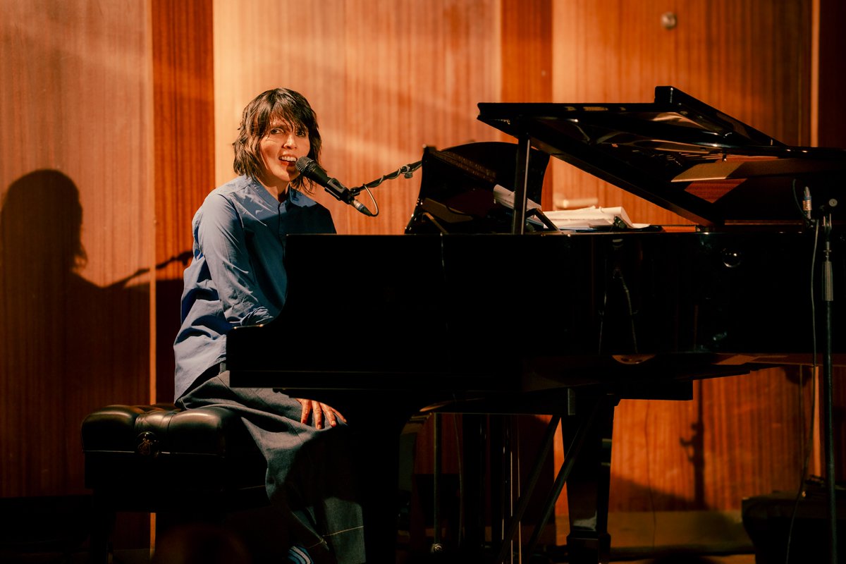 Day one of the EU tour in Hamburg! What a wonderful start to the tour 🙏🏼☀️❤️ My band was awesome &amp; what a fantastic audience 🙌🏼🎶❤️  Thank you 🙏🏼 Onto the next one today, see you in a few hours Karlsruhe!