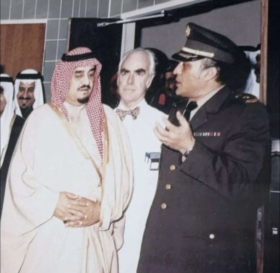 SaudiNews50's tweet image. اللواء الطبيب عبدالحميد بن محمد الفرائضي في ذمة الله..

انتقل إلى رحمة الله اللواء الطبيب عبدالحميد بن محمد الفرائضي، أحد رجالات وزارة الدفاع، ومدير عام الخدمات الطبية للقوات المسلحة سابقًا، بعد مسيرة مهنية حافلة بالعطاء امتدت لأكثر من أربعة عقود في خدمة الوطن والطب العسكري.…