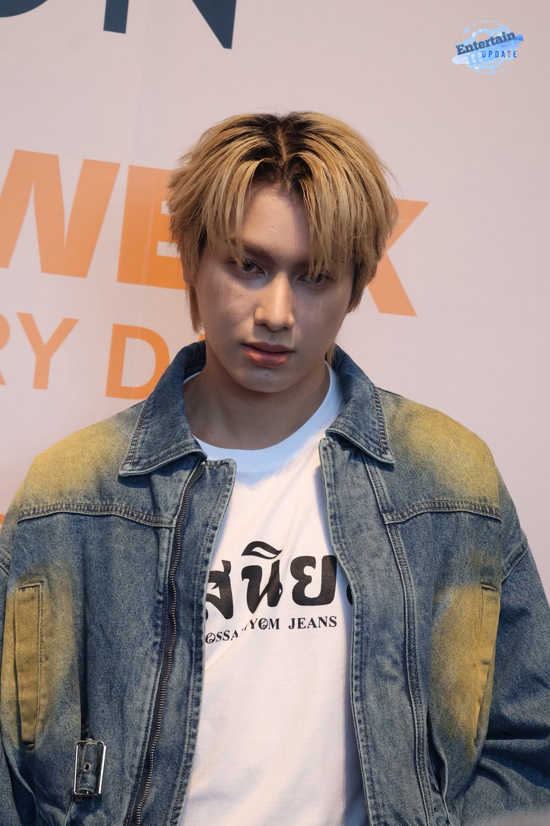 Entup2date's tweet photo. "สมาร์ท-ชิษณุพงศ์" ในงาน “ROBINSON SUPER JEANS WEEK 2025” ในคอนเซ็ปต์สุดเก๋ “Jeans All Day, Every Day”

#smartcsnp
#RobinsonSuperJeansWeek2025
#RobinsonSuperJeansWeek
#RobinsonDepartmentStore
#โรบินสัน #Robinson https://t.co/t0eJL3ecjf