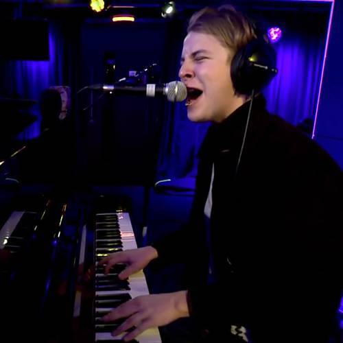 musicnewsitaly's tweet image. Tom Odell: il cantautore britannico in concerto a Milano fra un mese - #WonderfulLifeTour @barleyartsofficial #BarleyArts @BarleyArtsReal #UnipolForum #TomOdellmusic @tompeterodell #TomOdell 
Leggi l'articolo completo qui: ift.tt/g0MWEn4
Continu… Music-News.it