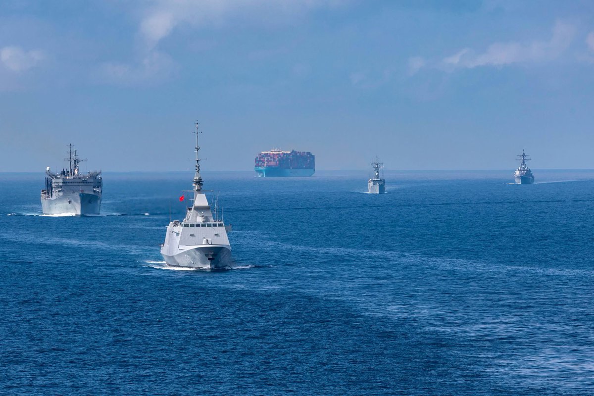 USNavyEurope's tweet photo. 🌊 "Louis, I think this is the beginning of a beautiful friendship." – Rick Blaine, Casablanca ⚓
ICYMI: The Gerald R. Ford Carrier Strike Group transited the Strait of Gibraltar with Royal Moroccan Navy FREMM multipurpose frigate Mohammed VI (701), Oct. 1, 2025.
#usnavy #C6F https://t.co/KX0VhfKDn6