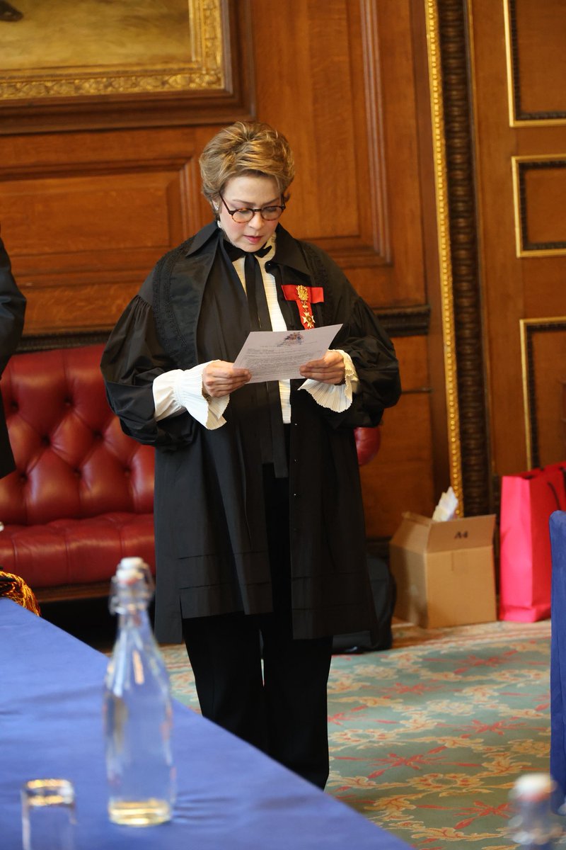 SaudiNews50's tweet image. إنجاز جديد يُضاف لمسيرة المرأة السعودية..

 انتخاب البروفيسورة "مناهل ثابت" عضوًا في محكمة لندن.

-