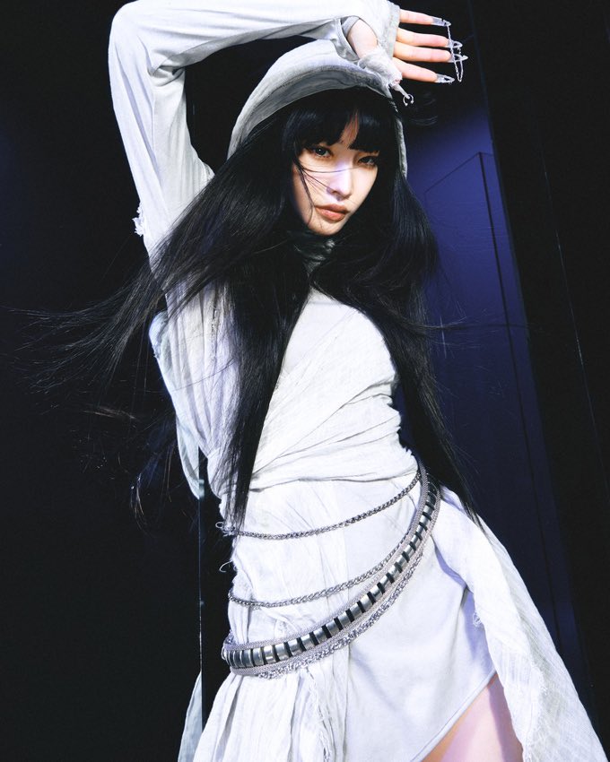 Chungha, 김. tweet media