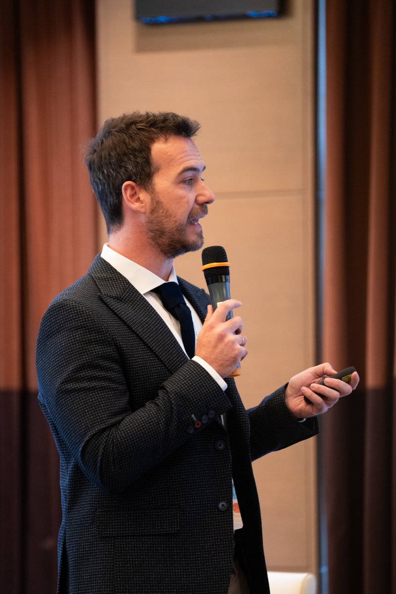 FEACEngineering's tweet image. @FEACEngineering represented by its TEO, Mr. Charilaos Kokkinos, had the pleasure of joining the Altair Technology Conference in Athens.  Following

@Siemens&apos; acquisition of Altair, the two portfolios now merge into the most complete, AI-driven industrial software in the world.🌍