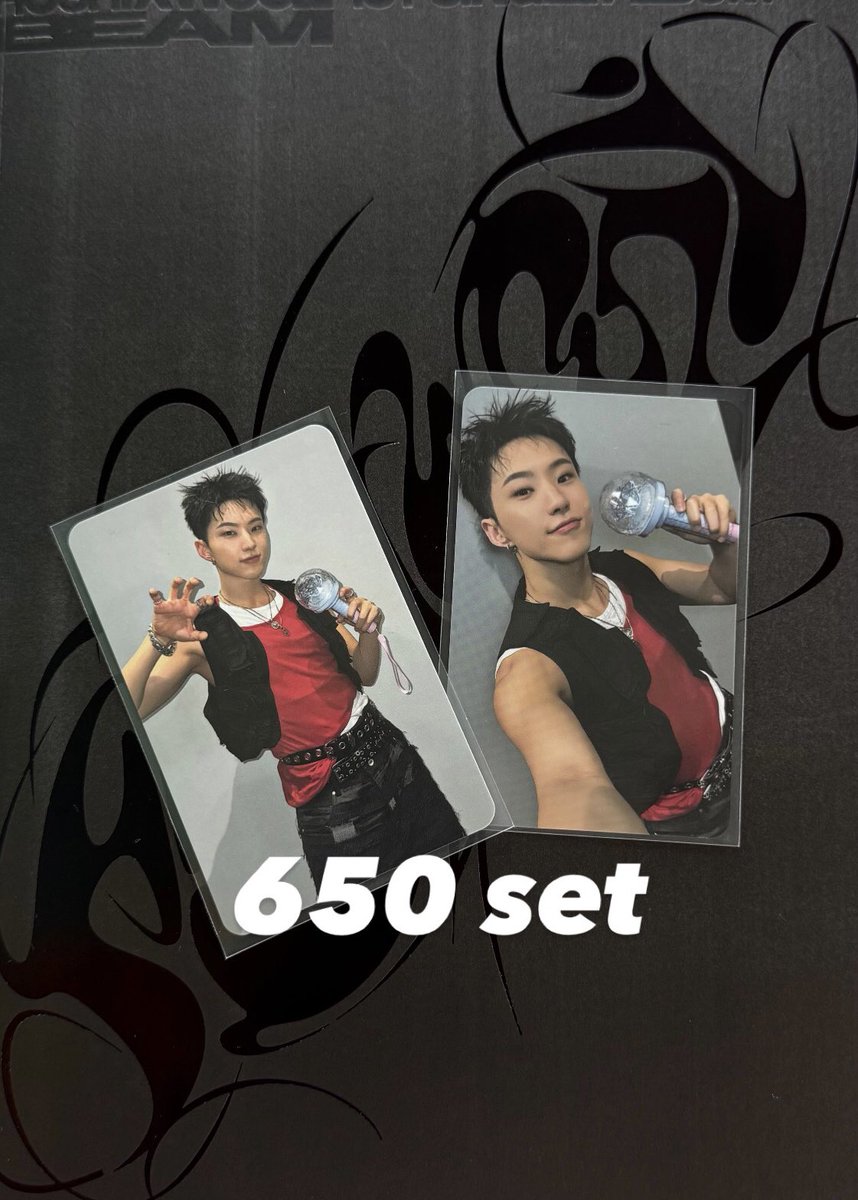 zeesnunew's tweet photo. wts lfb seventeen hoshi woozi warning fancon caratzone / photocard set / venue exclusive pc 

— flexi dop
— on hand

reply / dm! 

🏷️ hxw howoo merch md trading card pc set a set b horanghae beam warning venue limited gift seoul gwangju https://t.co/cR3S3KEQzJ