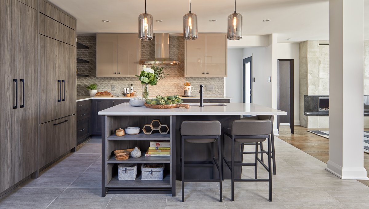 AstroDesign_Inc's tweet image. A kitchen designed for living beautifully.
Refined materials. Timeless craftsmanship. Effortless warmth. ✨ Explore more → astrodesigninc.com/consultation.h…

#AstroDesignInc #DesignBeyondTime #LuxuryInteriors #LuxuryKitchens #TimelessDesign #InteriorInspiration

Photography by JVL Photo