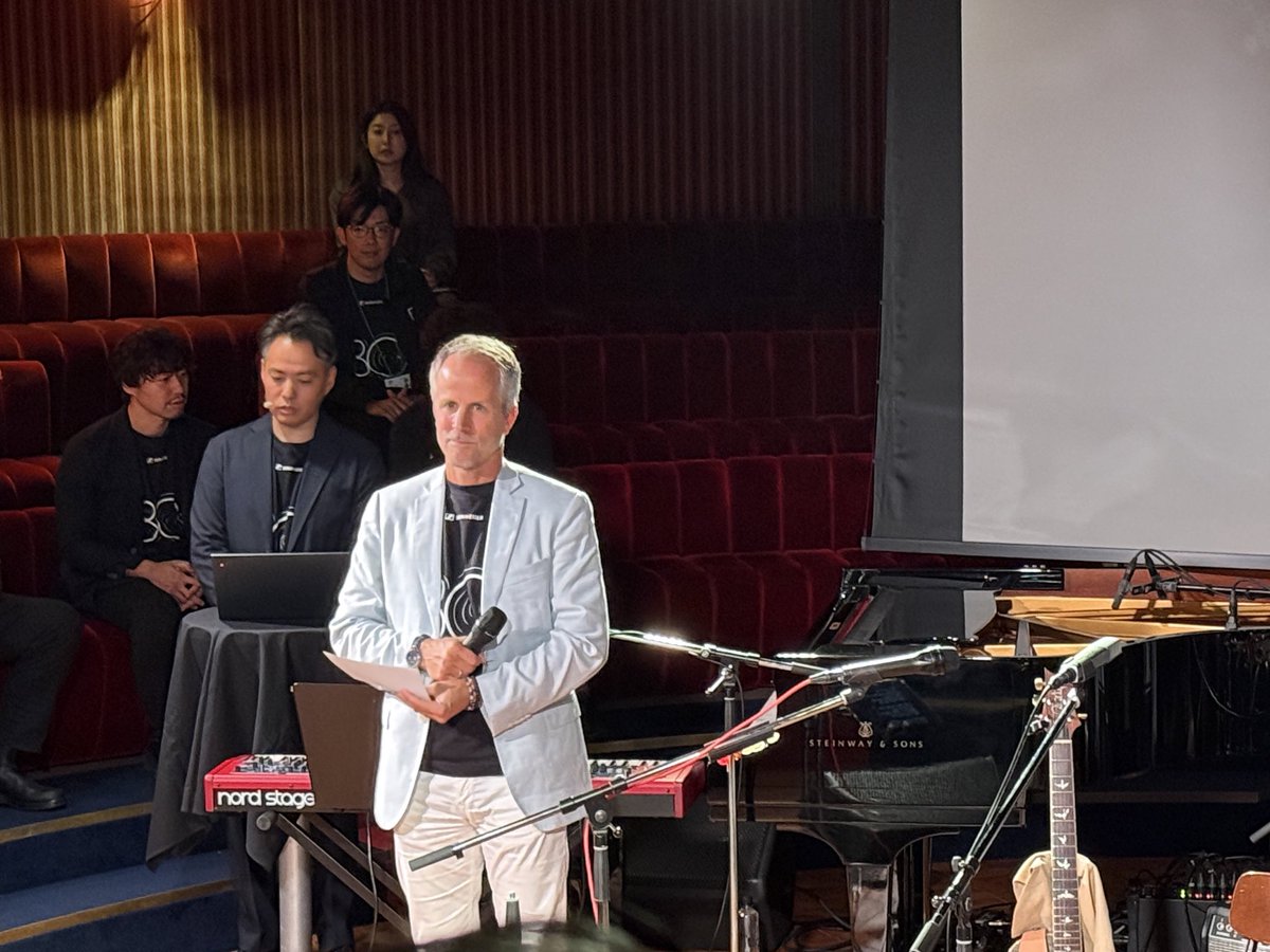 pw_audio's tweet image. 【本日の取材】ゼンハイザーの創業80周年記念イベントが開催されました！CEOのアンドレアス・ゼンハイザー博士も来日、日本との強力なパートナーシップについての感謝の言葉を述べました
ゼンハイザーのマイクを長年愛用しているKOTETSUさんのライヴにも感動です！
#ゼンハイザー
#SENNHEISER