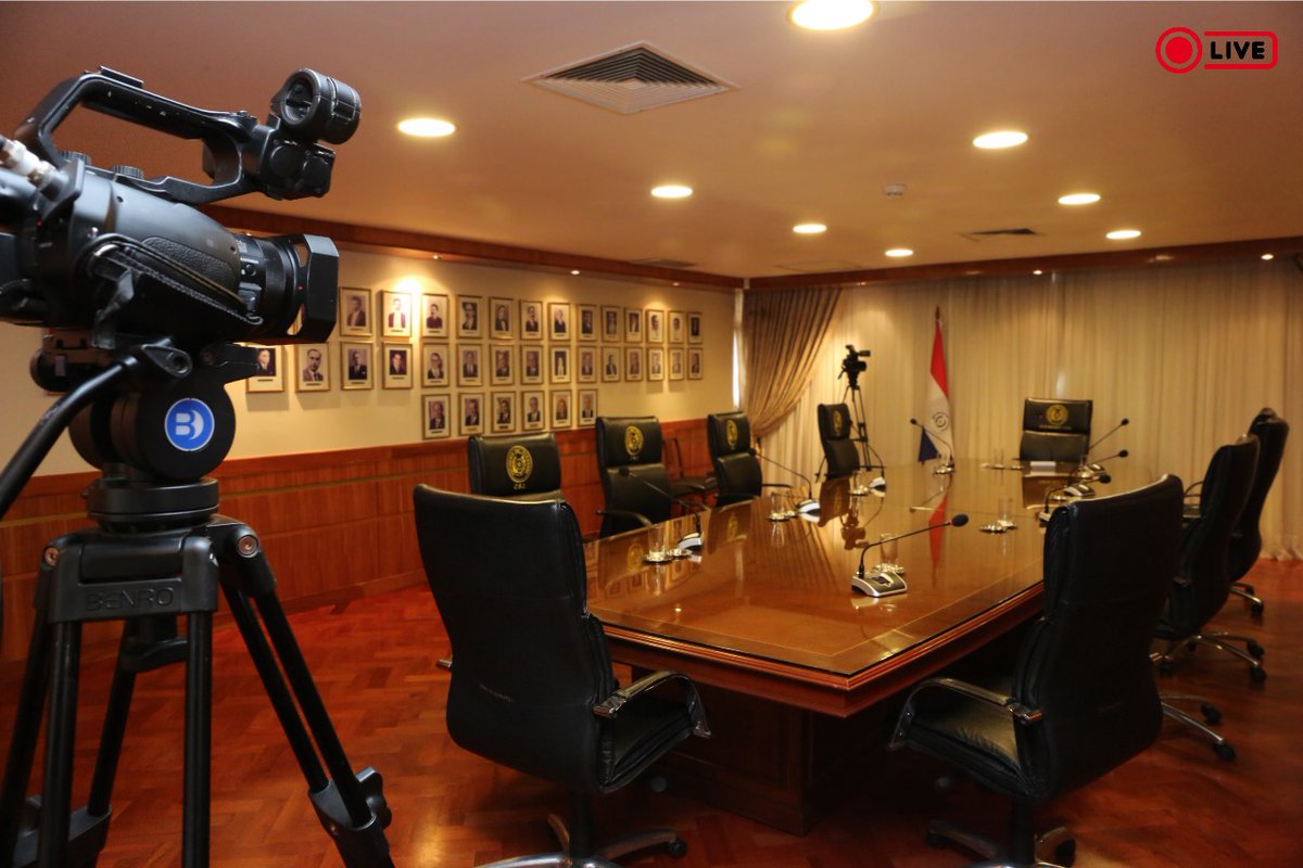 PoderJudicialPY's tweet image. 🔴𝗘𝗡 𝗜𝗡𝗦𝗧𝗔𝗡𝗧𝗘𝗦| Inicia la sesión plenaria ordinaria de la Corte Suprema de Justicia.
Siga la transmisión a través de:
🔗 youtube.com/live/HKpcMGRPc…