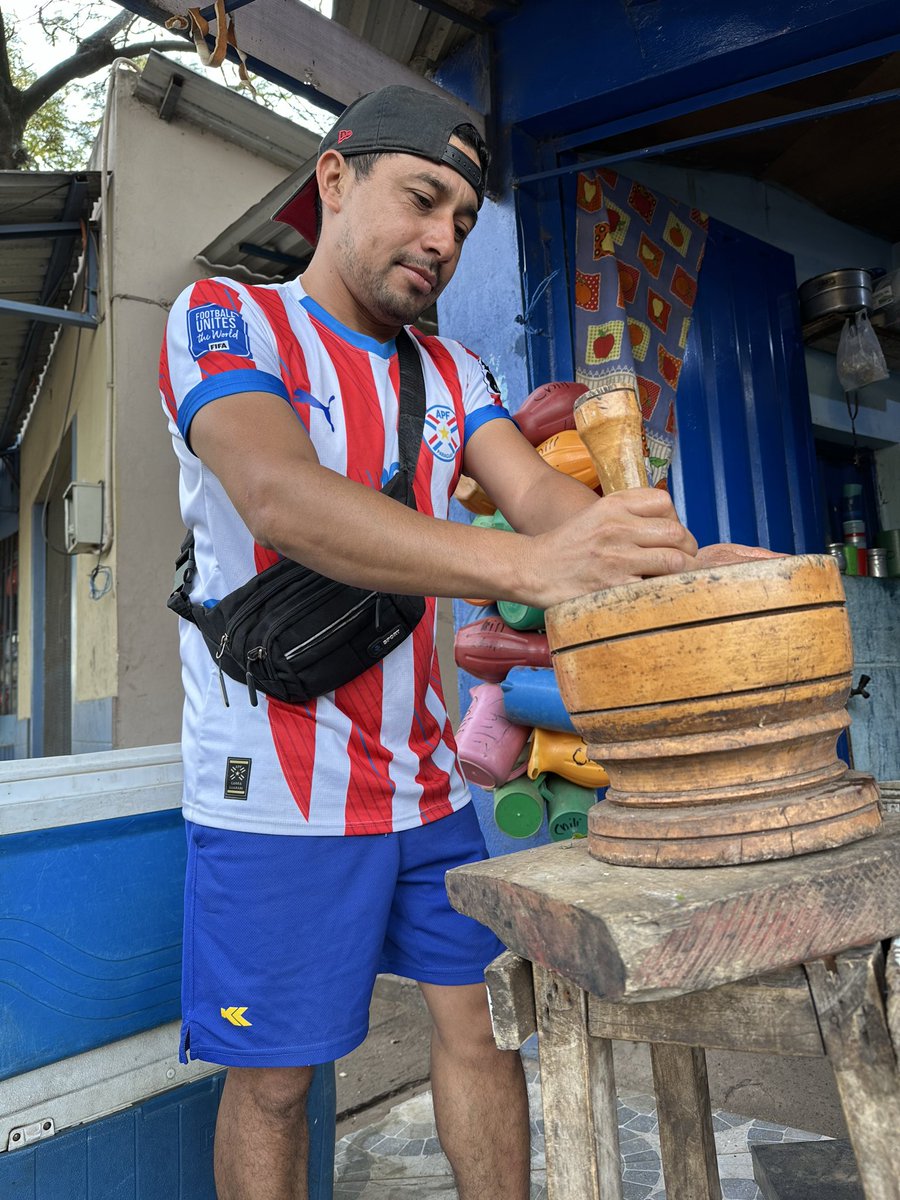 ¡Hoy surge un tereré pantano! 🧉🌿
Solcito, buena compañía y los mejores yuyos 💚

¿Ya tenés el tuyo? 😉