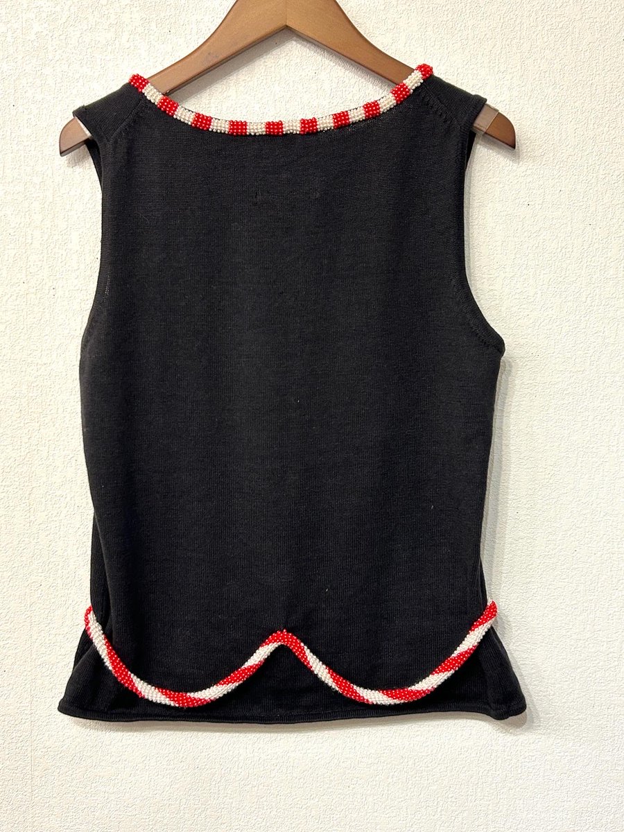 CatwalkBijoux's tweet image. Catwalk Bijoux Vintage 
New Arrivals USA Vintage 
Michael Simon ニットベスト
ビーズ部分が立体的で可愛い🩷スペシャルな一枚
#catwalkbijoux #vintage #koenji #newarrivals #michaelsimon