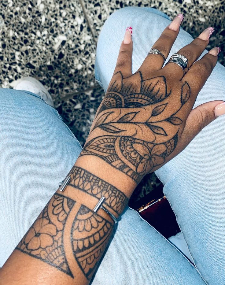1tattooinspo by girls18k ✨ (@onetattooinspo) on Twitter photo 