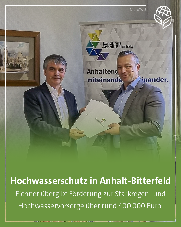 MWU_LSA's tweet image. Das Umweltministerium unterstützt den Landkreis #AnhaltBitterfeld mit rund 400.000 € bei der #Starkregen- &amp;amp; #Hochwasser-#Vorsorge: 3 Förderbescheide aus dem Programm „Klima III“ überreichte heute #Umwelt-Staatssekretär Dr. Steffen Eichner. lsaurl.de/0xTUOG #SachsenAnhalt