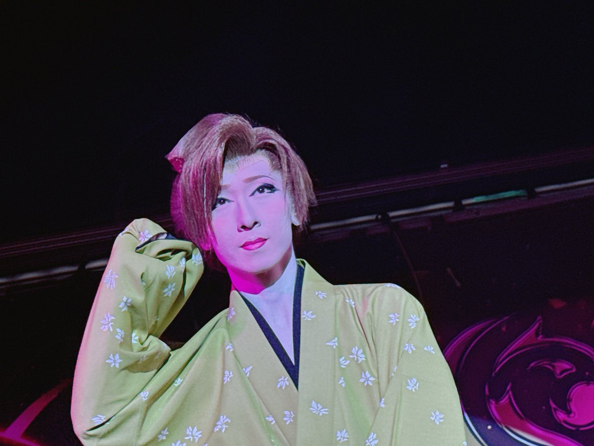 02Anam's tweet photo. 2025.10.22     大平楽
見海堂劇団さん🪭✨

推せる！！楽しい！！好き！！
今回のお芝居もアドリブ多くてずっとおもしろかった！！！
たくさん笑ったな〜っ🤣🤣
代表さんと虎之介くんの掛け合い好きだった‼︎☆
代表さんずっと喋って暴走してておもしろかった🤣🤣笑

見海堂劇団さん良い匂いする💓← https://t.co/mCayOM47NS
