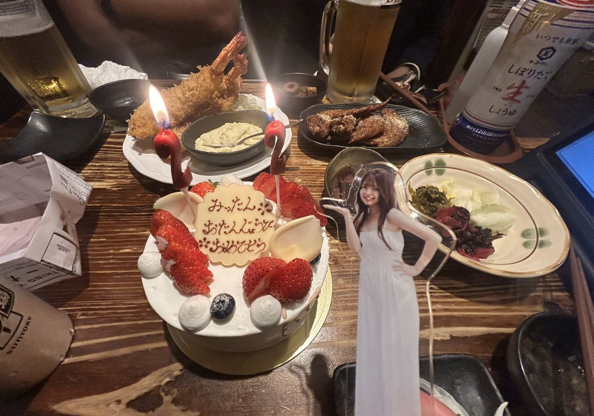 みったんの誕生日という特別な日にファンの方(ごんさん、だっちょ、天パマン)とお祝いすることができました。
駆けつけてくれてありがとうございます！
これも全てみったんが繋いでくれたご縁です。
みったんありがとうございます！
今夜グルグル頑張ってね！
#福留光帆
#福留光帆生誕祭2025