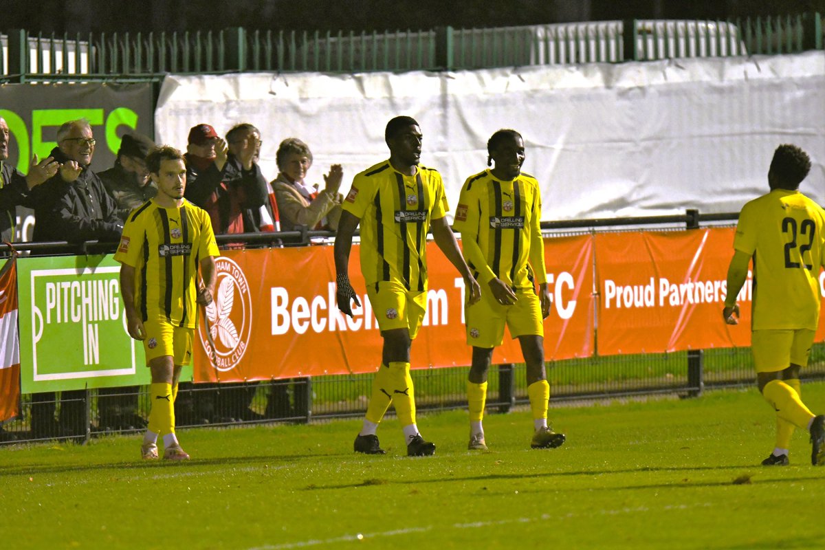 Rolando Onu tweet media