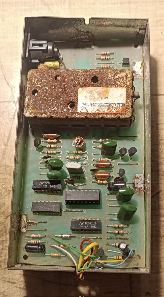 RetroNora7734's tweet photo. Together with TI99/4A I got TV modulator for it. 
But it is in poor state, sadly. https://t.co/dOZRROwAKE