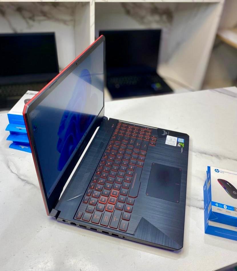 TechShackHQ's tweet image. *ASUS TUF GAMING FX86*
🀄️8th Gen®️Intel™️Core i5 Processor
🀄️8 CPU’s @2.30Ghz- 4.70Ghz Turbo
Boost
🀄️512 Ssd + Extra Slot for Upgrade
🀄️16Gb Ram
🀄️15.6 inch HD Screen 1080 Resolution
🀄️Dual Graphics card : Intel UHD Graphics & Nvidia Gtx 1050ti
🀄️4 Gig Dedicated vga |…