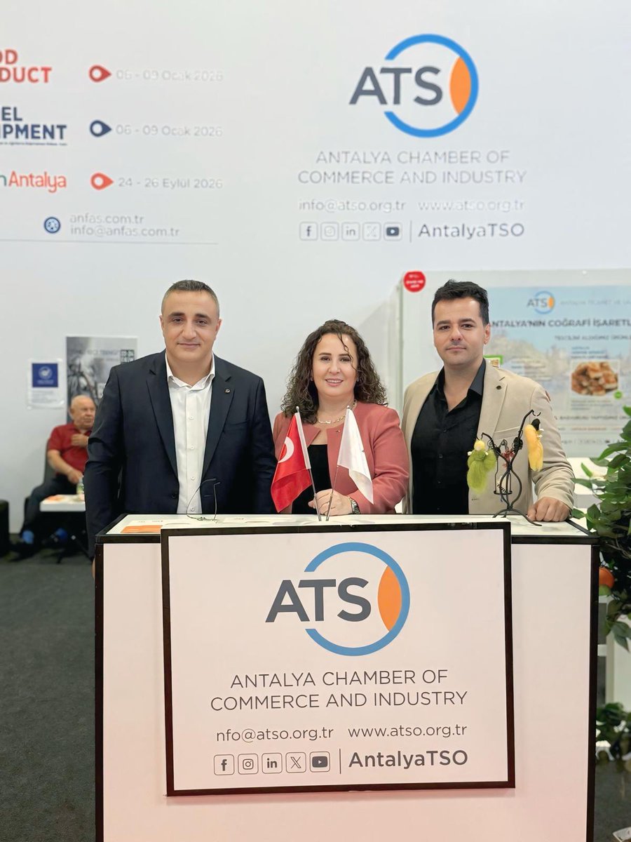 Açılış töreni sonrası Trabzon Ticaret ve Sanayi Odası standına geçerek Trabzon Ticaret ve Sanayi Odası (Trabzon TSO) Başkanı Erkut Çelebi ve yönetimiyle bir araya gelen Başkan Yusuf Hacısüleyman, iki oda arasındaki iş birliklerini ve iş dünyasının gündemini değerlendirdi.