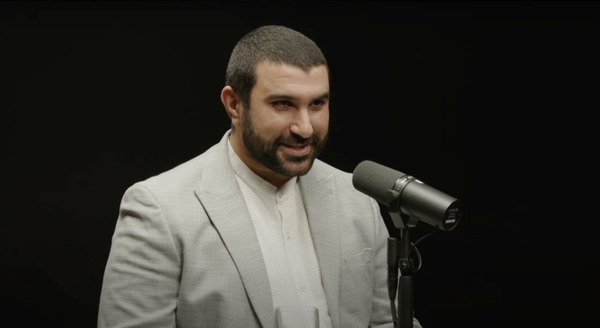 AmyMek's tweet image. 🚨 NATIONAL SECURITY THREAT — DHS MUST DEPORT SAMI HAMDI

A foreign national is moving freely across the United States — speaking from mosques, universities, and CAIR-run stages — while training U.S. Muslims in digital agitation, electoral sabotage, and political warfare in…