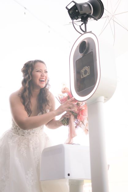 SeriouslySelfie's tweet image. Looking for reliable and fun photo booth services in Houston? Seriously Selfie Inc. has got you covered! Our team makes every event unforgettable with high-quality photo booths, props, and setups that everyone enjoys. serouslyselfie.com

#SeriouslySelfie #HoustonEvents