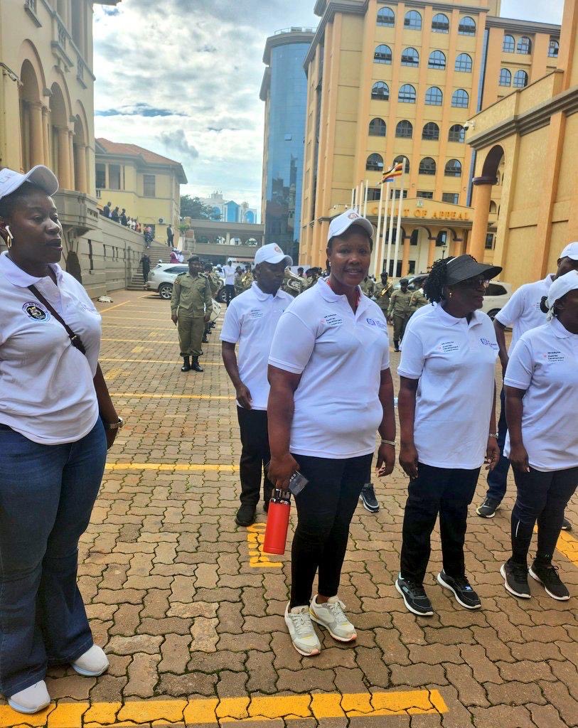 Urbanroc2's tweet photo. What an inspiring morning! 💪👟
The Legal Aid Walk 2025 brought energy, purpose, and unity to the streets — with Hon. Lady Justice Irene Mulyagonja joining us on the walk! 💜
Together we walk for justice and equal access for everyone.

#LegalAidOpenDay
#LegalAidWalk https://t.co/WKbH3nO203