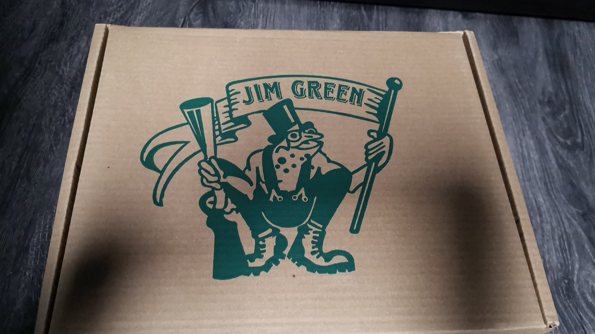 Bester Schuhkauf ever... 🥰🥰 Tolle Qualität, super bequem und ein echt schönes Konzept. jimgreenfootwear.de/en/collections…