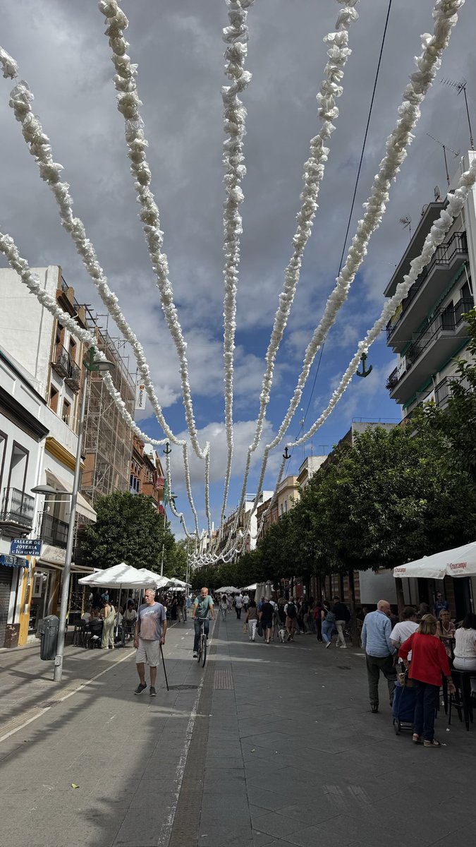 Hoy sale la Reina de Triana.