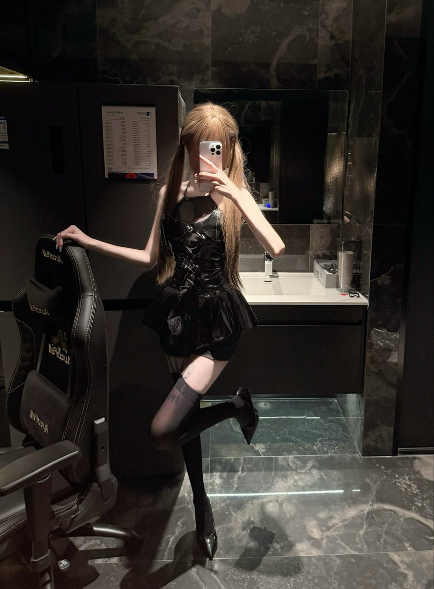 Vaavst2's tweet photo. ¯꒳¯ #御 #s https://t.co/uS7CMvJ2cL