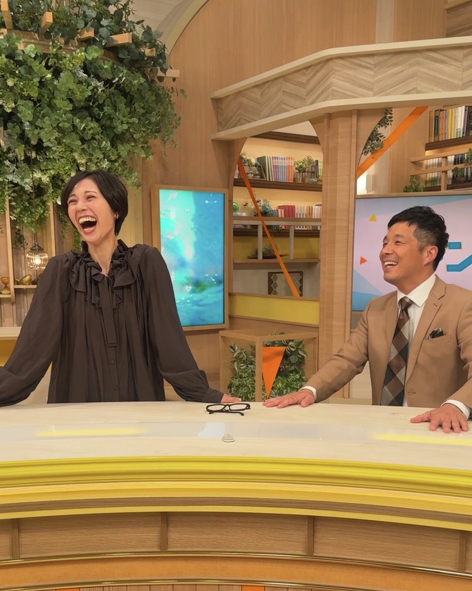 明日に迫った #ドラフト会議 ✨
若狭アナに突撃しました📹

年々緊張感が高まっている社内
今年も若狭アナの幽閉を
しっかりと監視したいと思います👀

幽閉プラン…
どうしようかな🧐

滝行ロケとドラフト当日幽閉の動画ですが
ひょっとすると明日夜にアップできる…かも😙

#みてちょてれび