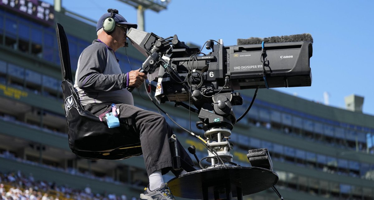 Sports help broadcast surpass cable in Nielsen’s latest viewership report dlvr.it/TNq9Qc