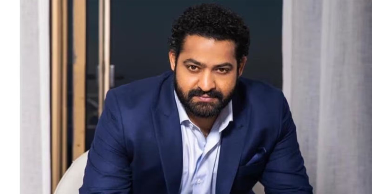 TeluguStride's tweet image. జూ.ఎన్టీఆర్ ఫోటోలు మార్ఫింగ్.. సోషల్ మీడియాలో అసభ్యకర పోస్టులు..

ఎన్టీఆర్ వ్యక్తిగత ప్రతిష్ఠ దెబ్బతీసేలా పోస్టులు చేసిన వారిపై చర్యలు తీసుకోవాలని కోరుతూ సీపీ సజ్జనార్ కు ఎన్టీఆర్ అభిమాన సంఘం నాయకుడు నందిపాటి మురళి ఫిర్యాదు
#JrNTR #cpsajjanar #Hyderabad