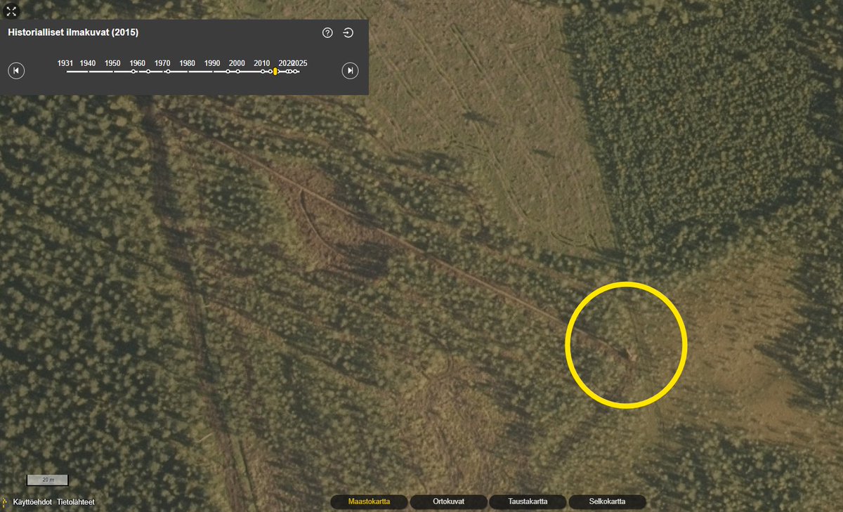 Uudisojituksen ajankohta on joskus helppo ajoittaa. 

Ensimmäinen kuva ei ole <a href="/pefcsuomi/">PEFC Finland</a> kriteerien vastainen uudisojitus, koska luonnontilaisesta suosta on muistettu tehdä metsänkäyttöilmoitus.

Toinen on todennäköisesti kriteerien vastainen uudisojitus.