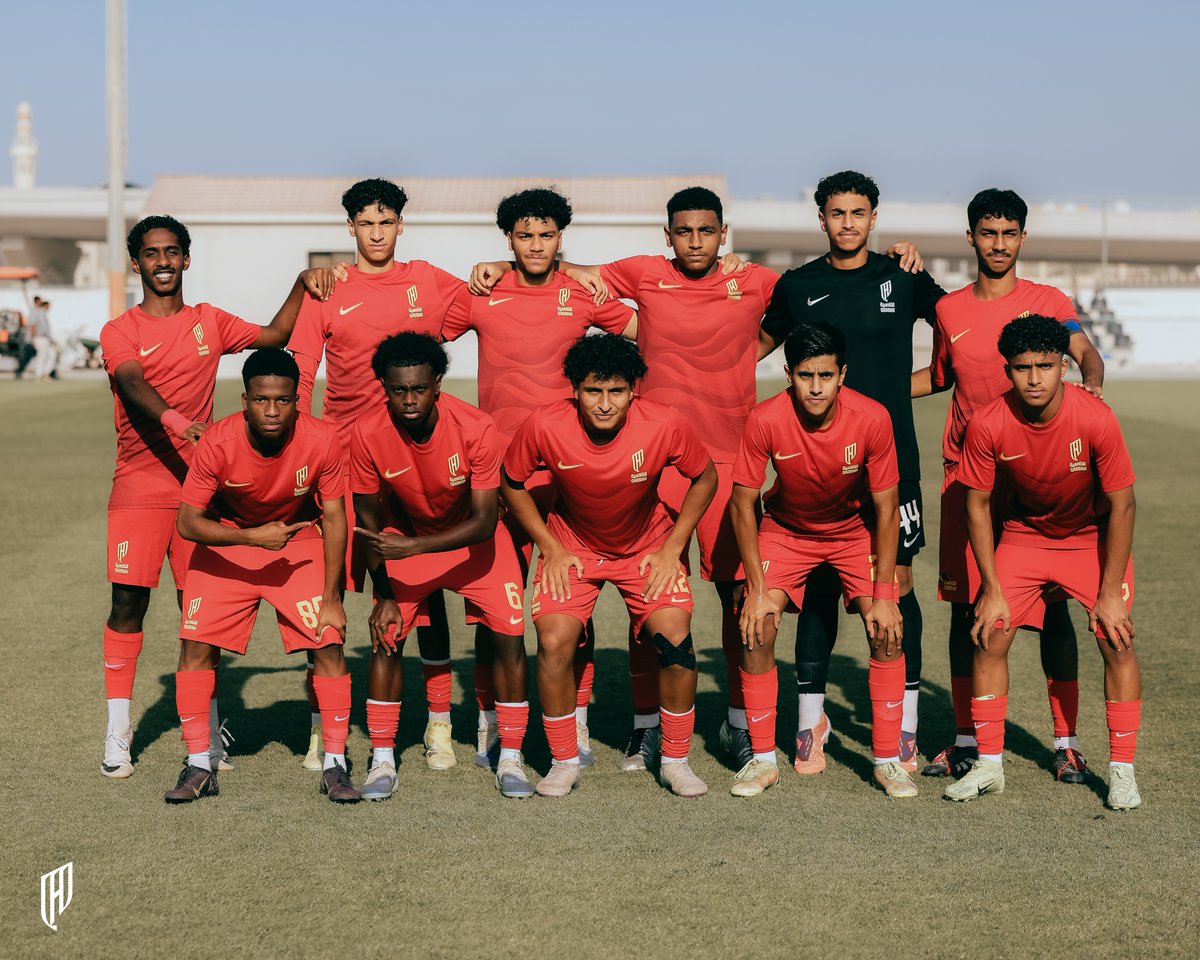 واقفيــن بثقــة 🤩📷

#القادسية U17 - الطائي