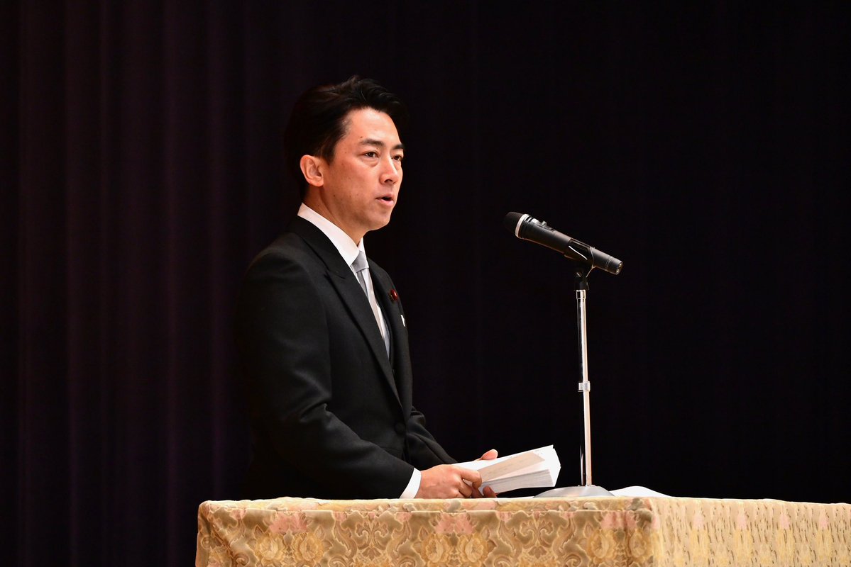 ModJapan_en's tweet image. Defense Minister Koizumi received the guard of honor at the main hall of MOD and gave instructions to all staff on October 22. After the ceremony, he took over the office from former Minister Nakatani.
#JMOD/#JSDF