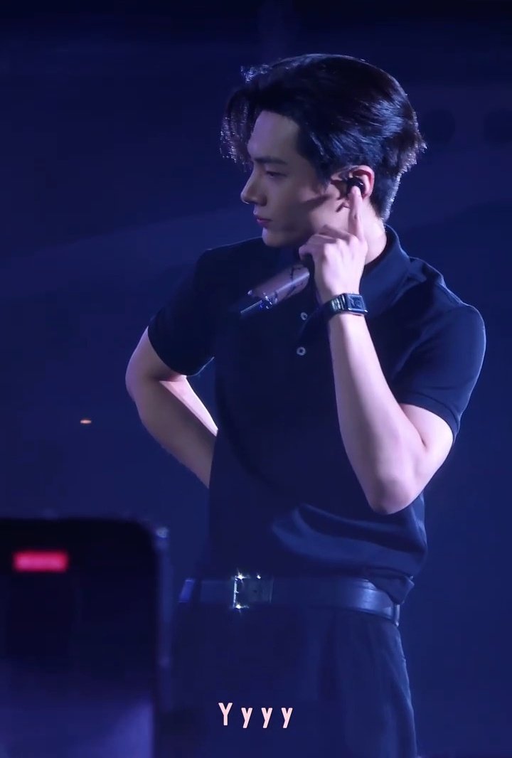 Jay in black polo supremacy. 🖤❤️‍🔥
#ENHYPEN_JAY
